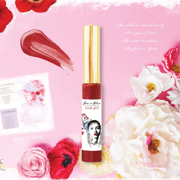 Red Sheer Shimmer Organic Lip Gloss Plumper Treatment - Picture 4 of 16